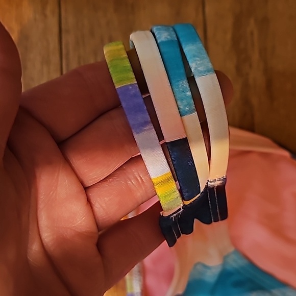 Body Glove Flirty Surf Rider Swim Bottoms•L - Picture 11 of 13